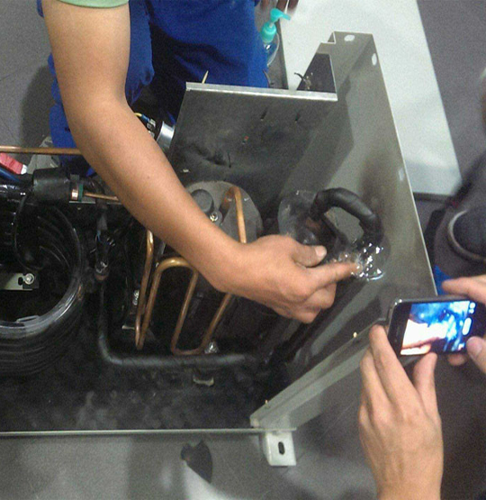 互助维修空调制冷效果差